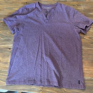 Lucky Brand short sleeve Henley’s, Large